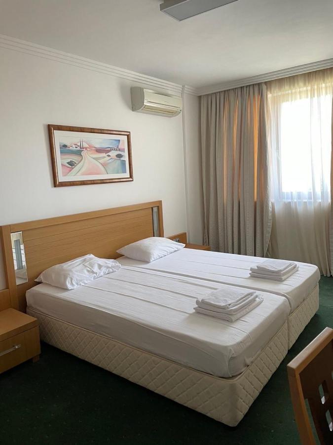 private apartments in Emerald Ravda Buitenkant foto