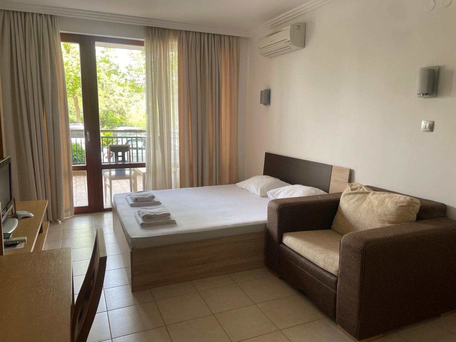 private apartments in Emerald Ravda Buitenkant foto